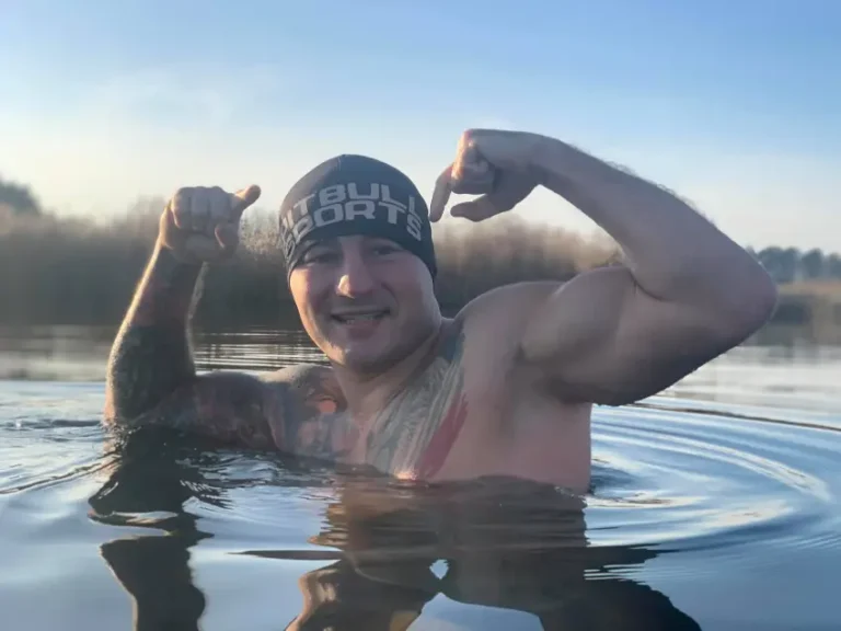 Read more about the article Artur Szpilka po metamorfozie przekonuje, że nie warto sięgać po narkotyki!
